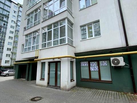 комерційна за адресою Височана вул., 18 к19