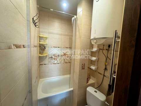 квартира за адресою Морозова вул., 1