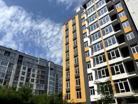 комерційна за адресою Руська вул., 219-Г