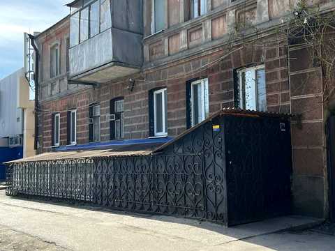 комерційна за адресою Володимира Антоновича вул. (Свердлова), 89