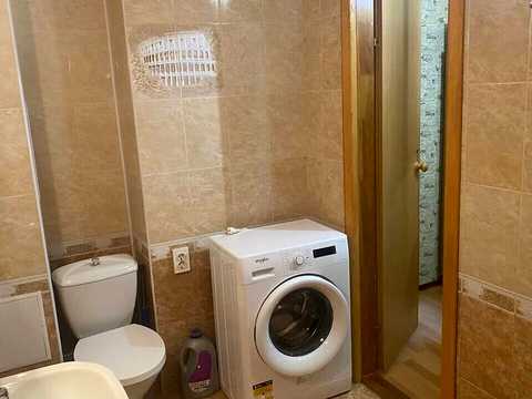 квартира за адресою Феодосійський пров., 14