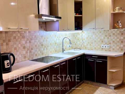 дом по адресу Большая Жихорская ул. (Железнякова)