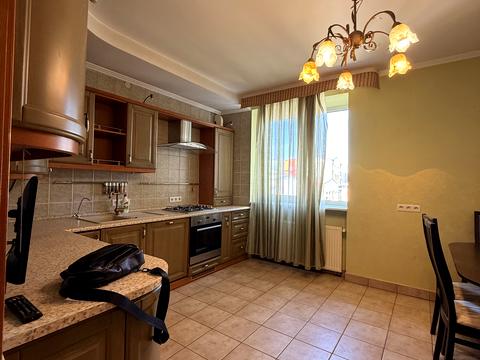 квартира за адресою Осипа Сорохтея вул., 11б