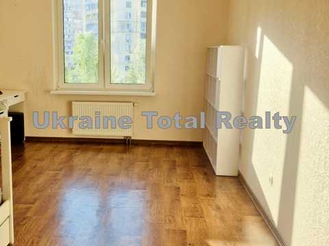 квартира за адресою Ревуцького вул., 54-А