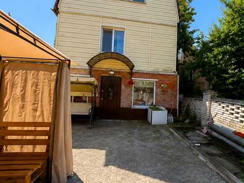будинок за адресою Київ, Ясний пров., 8