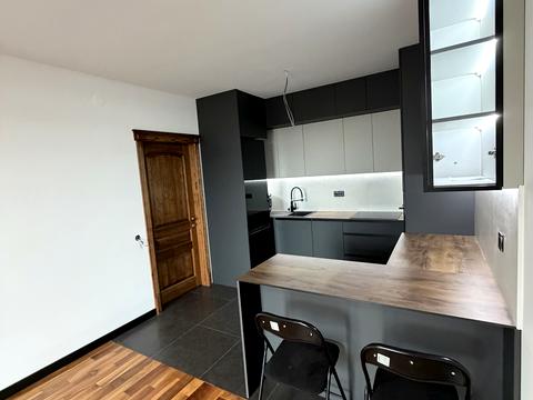 квартира за адресою Пасічна вул., 49б