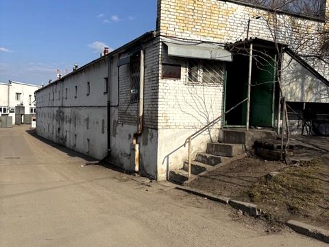 паркомісце за адресою Святослава Хороброго вул., 19