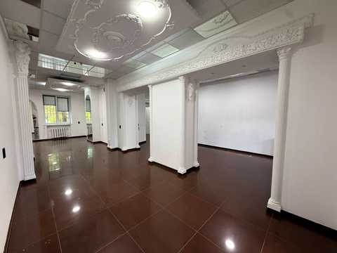 коммерческая по адресу Университетский просп. (Гагарина), 21