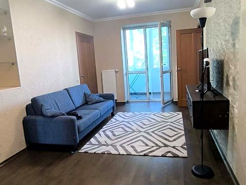 квартира по адресу Червоной Калины просп., 1