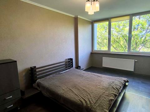 квартира по адресу Червоной Калины просп., 1