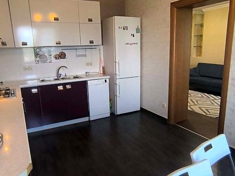 квартира по адресу Червоной Калины просп., 1