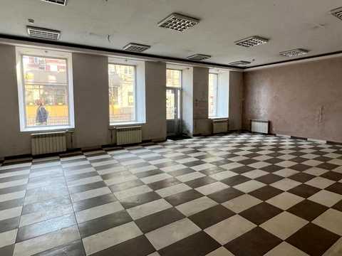 комерційна за адресою Межигірська вул., 22
