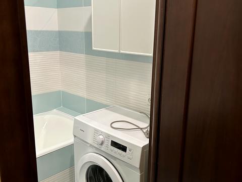 квартира за адресою Зої Гайдай вул., 2