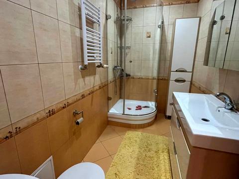 квартира за адресою Вівчаренко, 35 а
