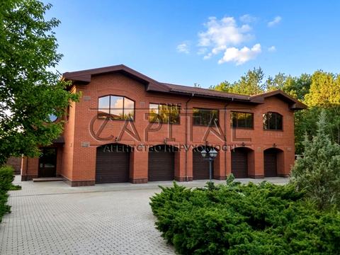 коммерческая по адресу Старокиевская ул., 1