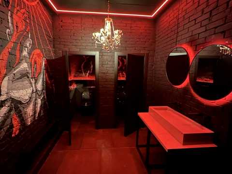 комерційна за адресою Січових Стрільців вул. (Артема), 37