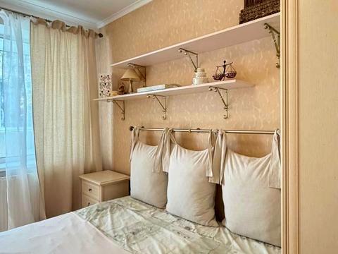 квартира по адресу Салютная ул., 1-Б