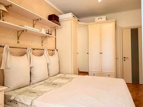 квартира по адресу Салютная ул., 1-Б