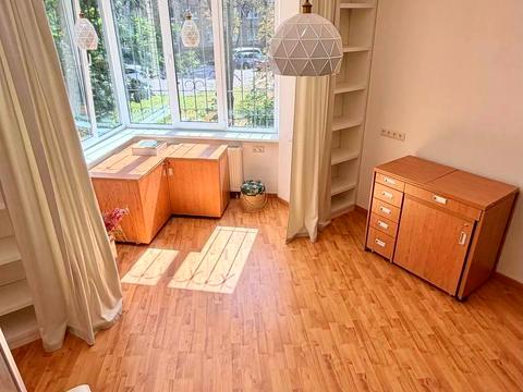 квартира по адресу Салютная ул., 1-Б