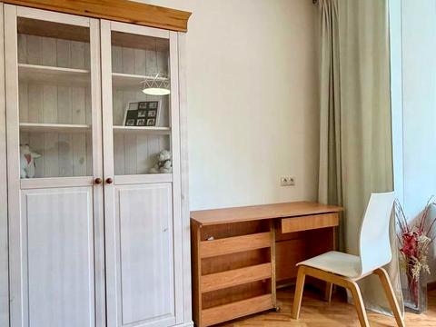 квартира по адресу Салютная ул., 1-Б