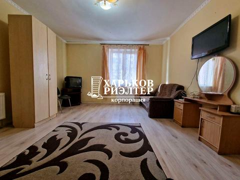 квартира за адресою Ньютона вул., 102