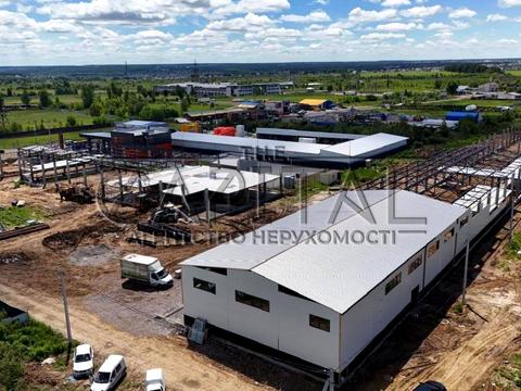 комерційна за адресою Балукова вул., 21