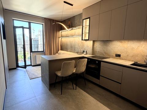 квартира за адресою Генуезька вул., (Будинок 6)