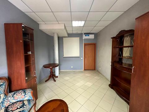 комерційна за адресою Луцьк, Винниченка вул., 67А