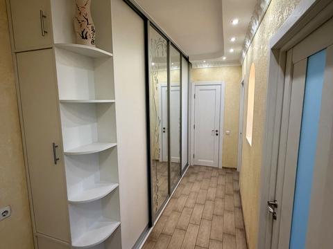 квартира за адресою Авіаконструктора Ігоря Сікорського вул. (Танкова), 1