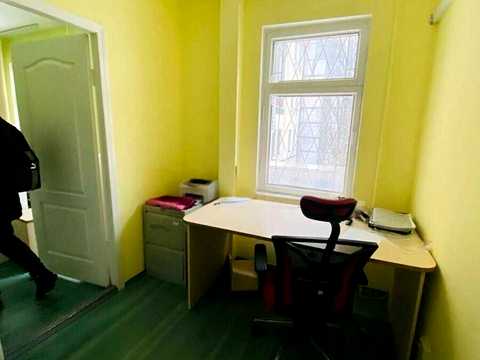 комерційна за адресою Паньківська вул., 6 б