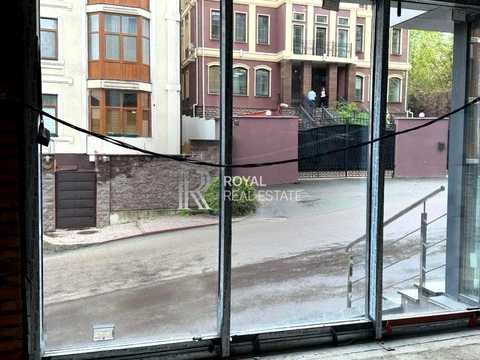 коммерческая по адресу Лукьяновская ул., 22