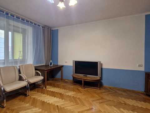 квартира за адресою Старонаводницька вул., 8