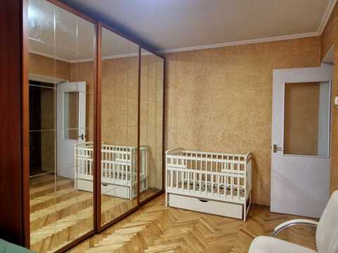 квартира за адресою Старонаводницька вул., 8