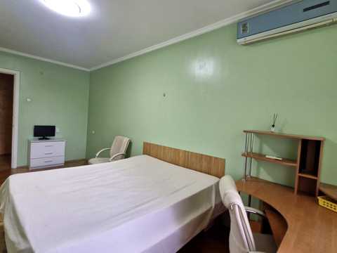 квартира за адресою Старонаводницька вул., 8
