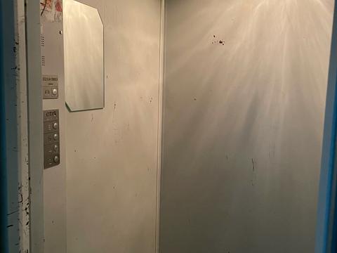 квартира за адресою Романа Ратушного вул. (Волгоградська), 5