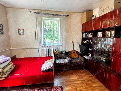 будинок за адресою Полтава, Довженка вул., 1