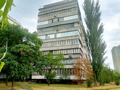 квартира за адресою Героїв полку "Азов" вул. (Маршала Малиновського), 1