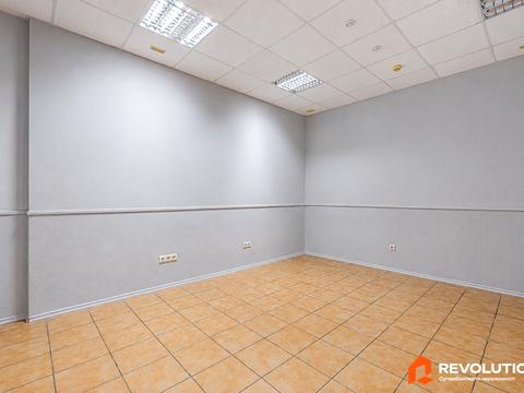 коммерческая по адресу Миколы Бажана просп., 14