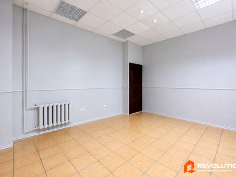 коммерческая по адресу Миколы Бажана просп., 14