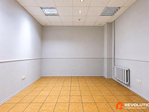 коммерческая по адресу Миколы Бажана просп., 14