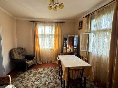 будинок за адресою смт. Магерів, Героїв України вул. (Чкалова), 10