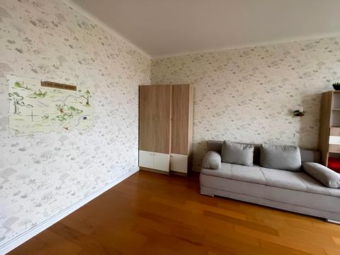 квартира за адресою Отакара Яроша пров., 12а