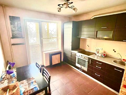 квартира за адресою Гідропаркова вул., 17