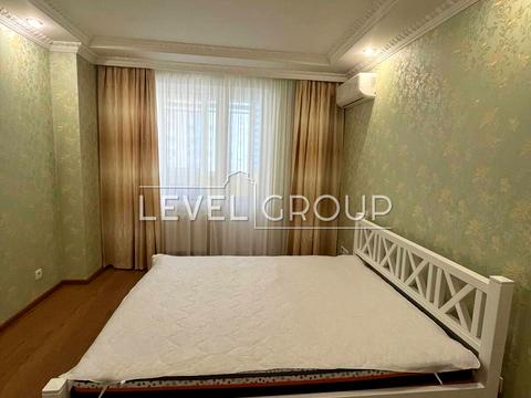 квартира по адресу Драгоманова ул., 6/1