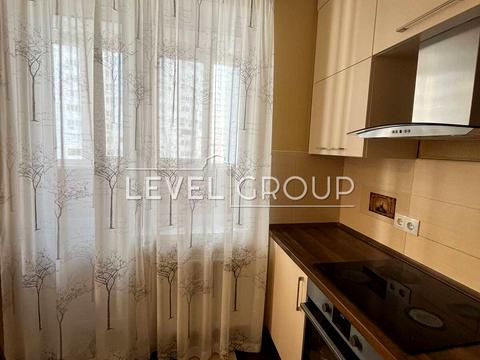 квартира по адресу Драгоманова ул., 6/1