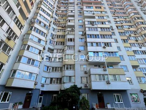 квартира по адресу Драгоманова ул., 6/1