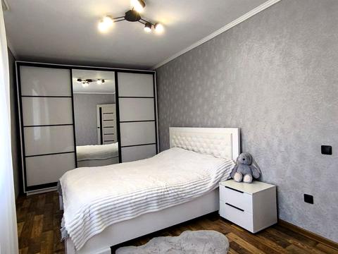 квартира за адресою Молоді просп., 10