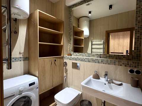 квартира за адресою Дмитра Луценка вул. (Крейсера "Аврора"), 6