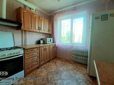 квартира за адресою Калинова вул., 83к3