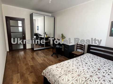 квартира за адресою Олени Пчілки вул., 3